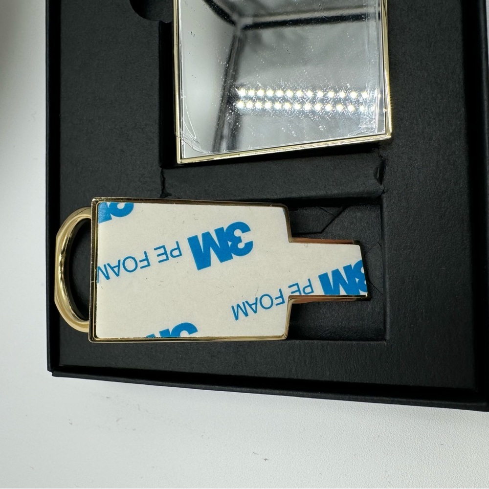 YSL - Yves Saint Laurent - NIB - mirror and phone stick on holder - Picture 7 of 9